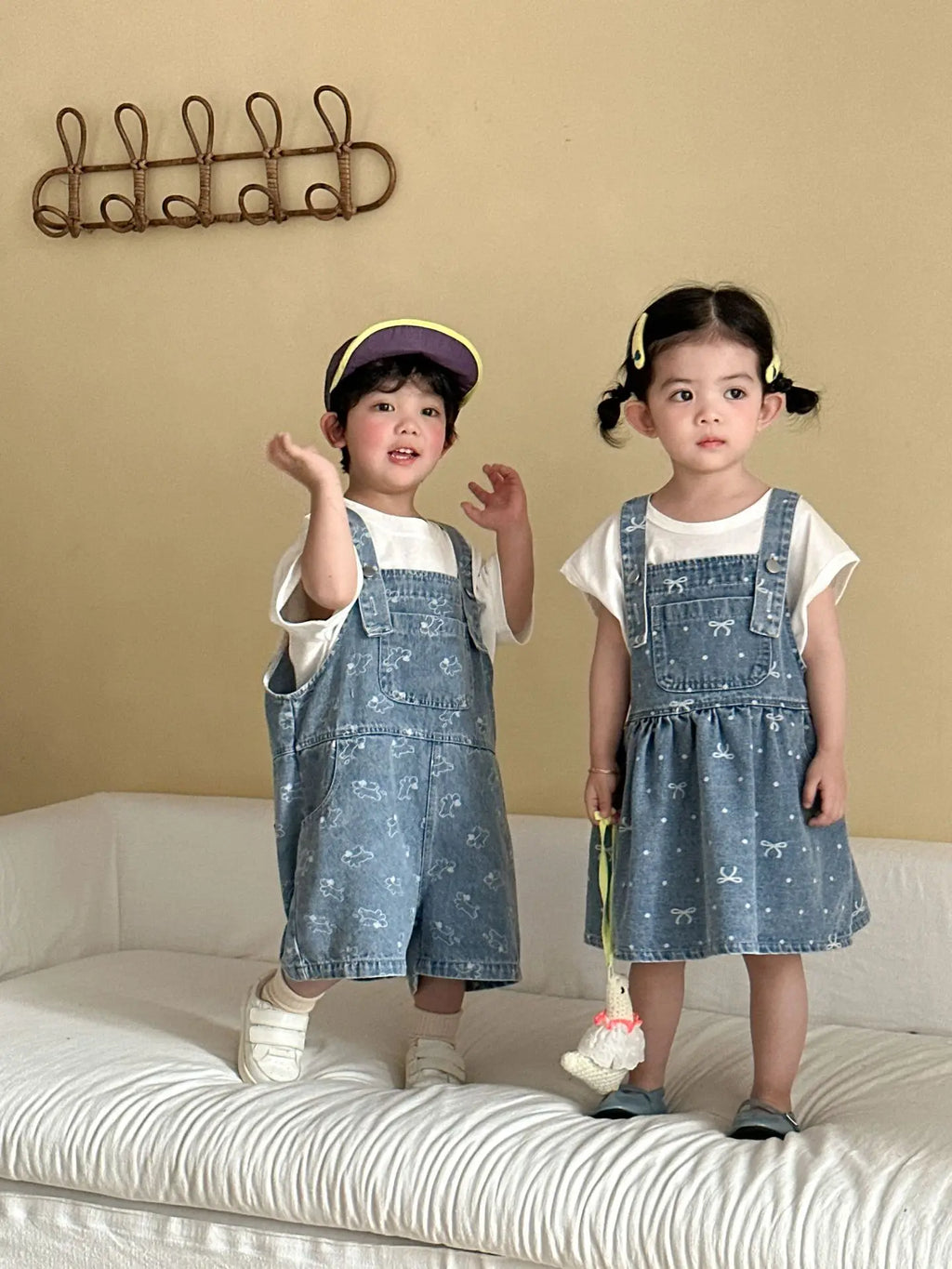 2026 Summer New Children Denim Overalls Boys Strap Jeans Girls Jeans Sling Dress Cute Kids Brother Sister Outfits Baby Clothes