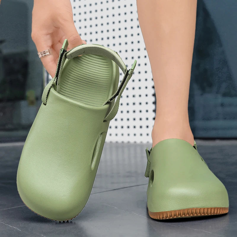 Summer Men Slippers Platform Outdoor Beach Sandals Clogs Quick Dry Non-Slip Indoor Slides Bathroom Shoe Couple Casual Loafers 45