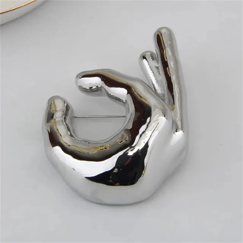 XIALUOKE Vintage Hyperbole Metal Smooth Palm Hand Shape Large Broochs For Women Men Punk Unique Creative Suit Pin Party Jewelry