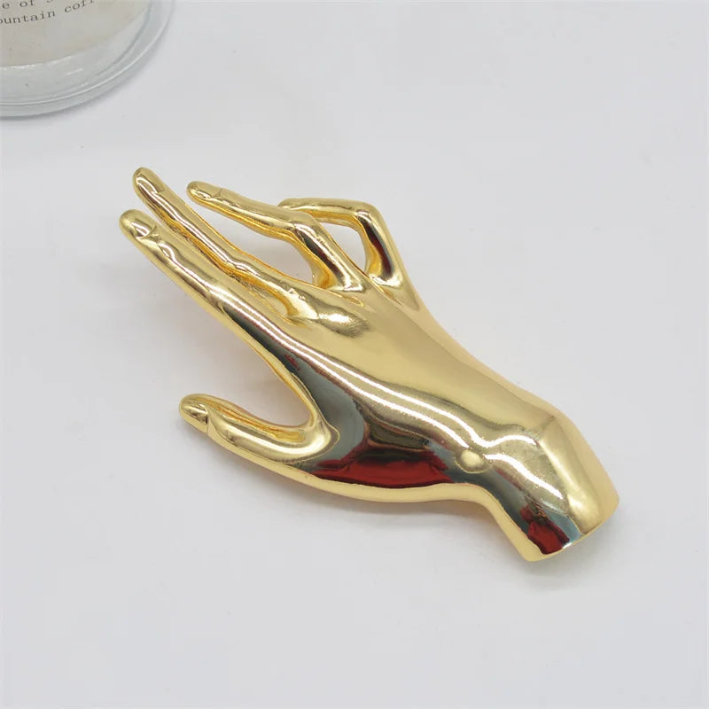 XIALUOKE Vintage Hyperbole Metal Smooth Palm Hand Shape Large Broochs For Women Men Punk Unique Creative Suit Pin Party Jewelry