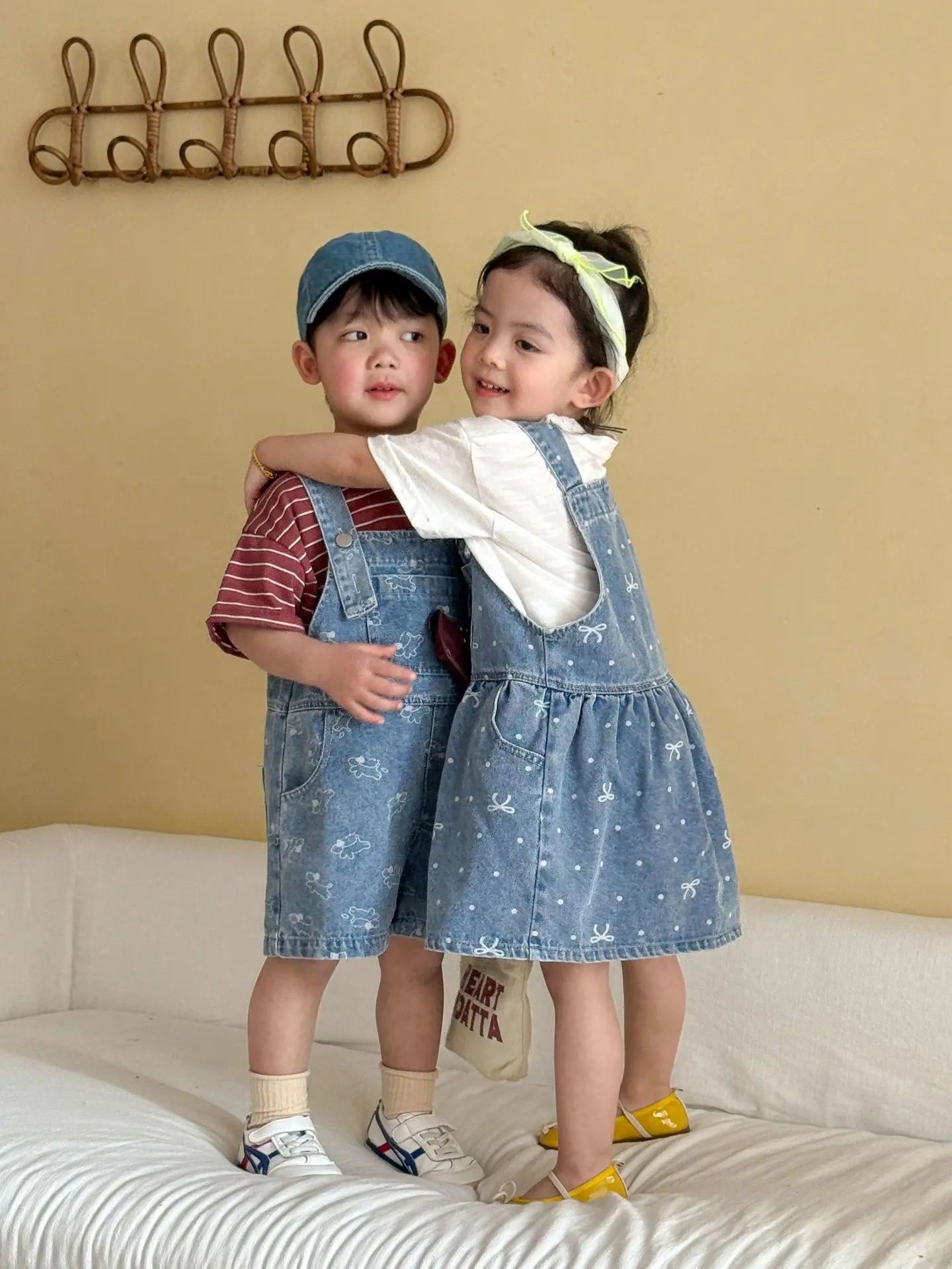 2026 Summer New Children Denim Overalls Boys Strap Jeans Girls Jeans Sling Dress Cute Kids Brother Sister Outfits Baby Clothes