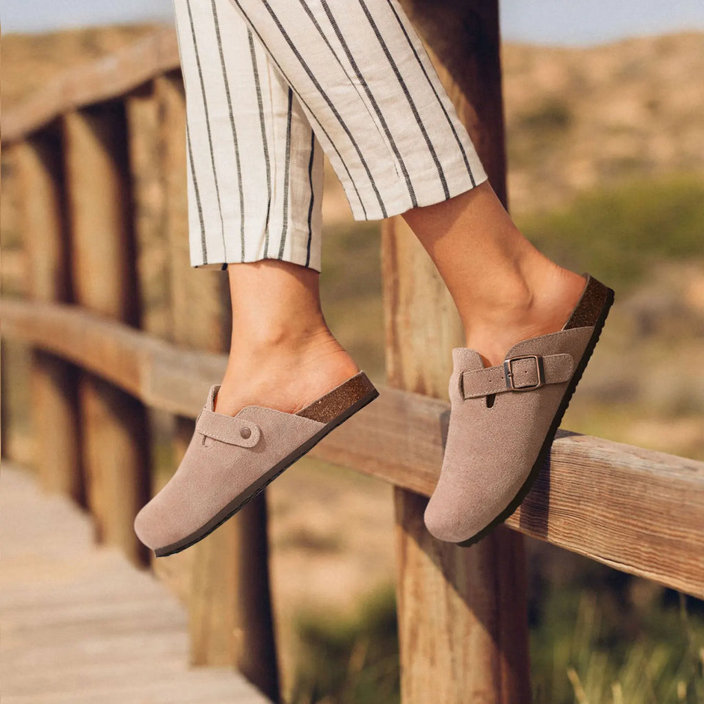 Comwarm Buckle Clogs For Women Men New Genuine Suede Clogs with Arch Support Soft Cork Footbed Mules Fashion Thick Beach Sandals