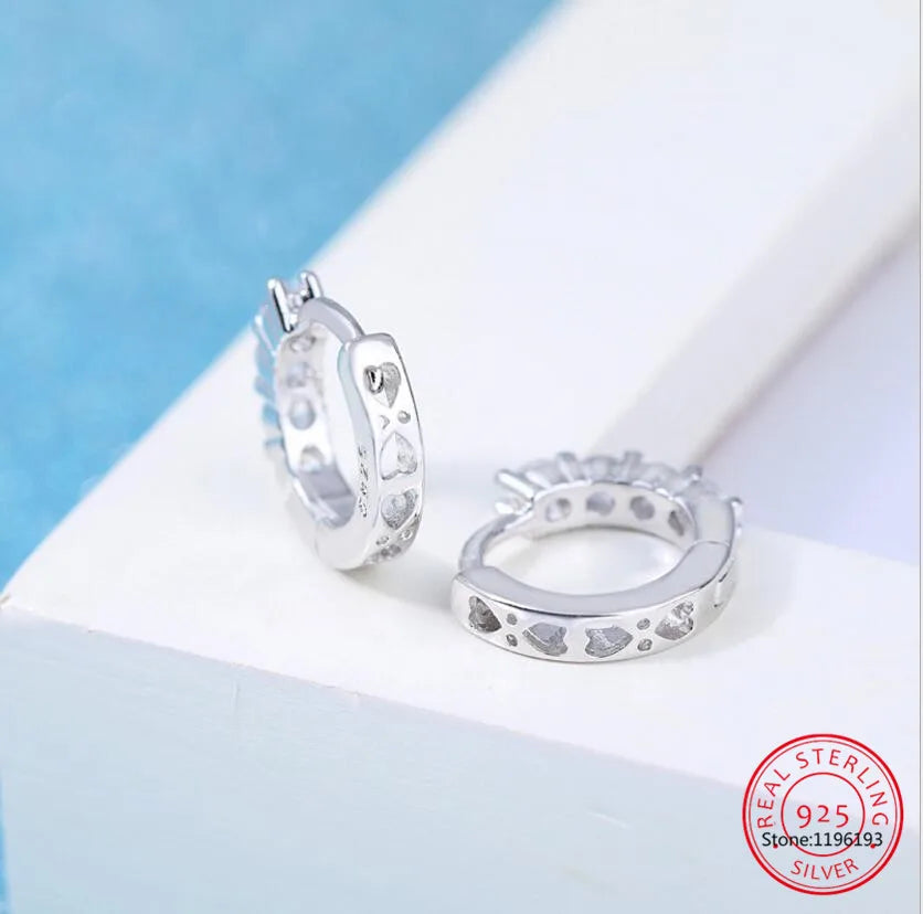 18k Plated Total 2.6CT Full Moissanite Hoop Earring for Women Sparkling Wedding Party Earring 925 Sterling Silver Jewelry Huggie