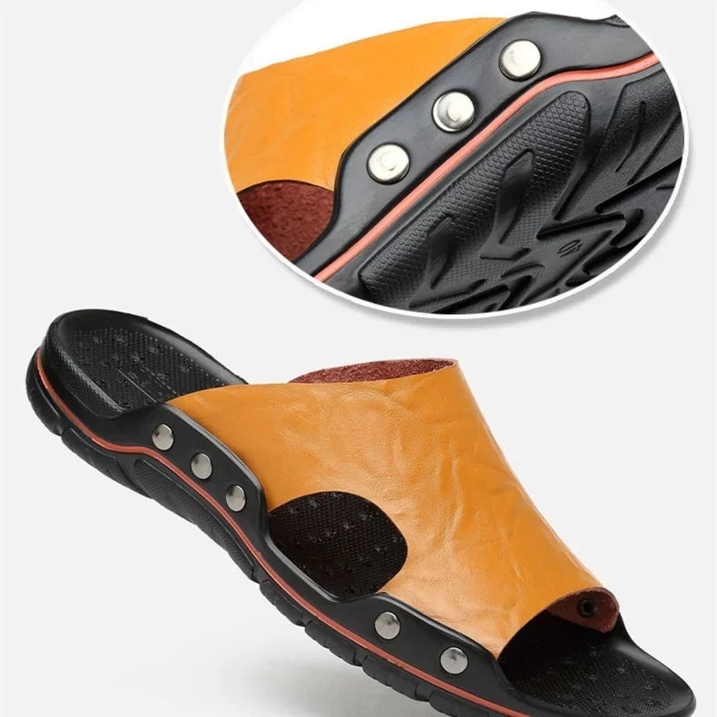 New Summer Slippers Men Sandals Soft Outdoor Slides High Quality Genuine Leather Comfortable Beach Sandals Outdoor Men Shoes