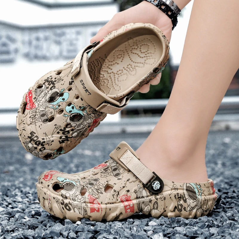 Summer Slippers Men Clogs Platform Male Beach Sandals Outdoor Casual Non-slip Footwear Men Sandals Leisure Shoes