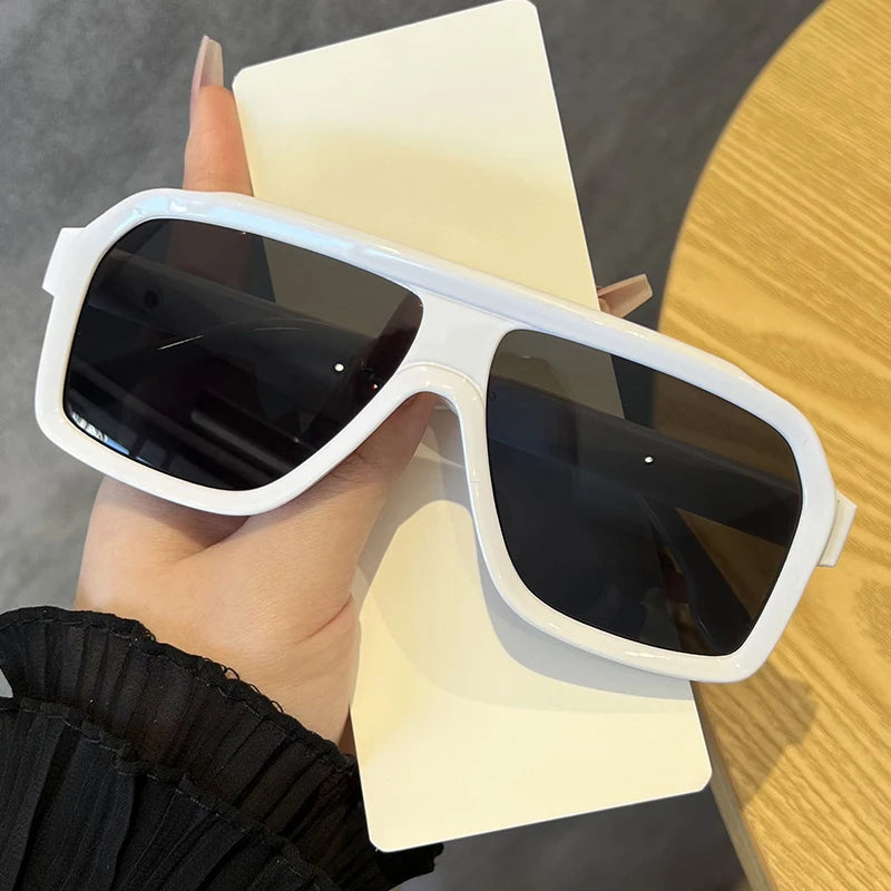 Classics Brand Square Sunglasses New Women Men Eyewear Female Fashion Outdoor Travel Sunglasses Men Driving Fishing GlassesUV400