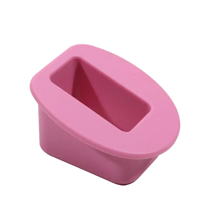 1/2pcs Car Belt Buckle Holder Made Of Eco-Friendly Silicone & Children Can Safe Touch Seat belt slot fastener
