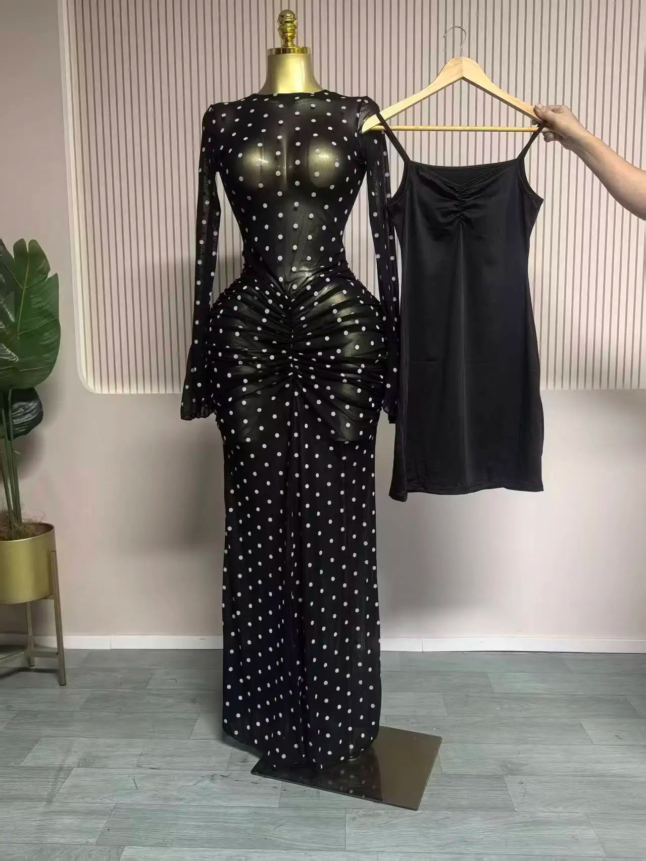 CM.YAYA Women Flare Long Sleeve Stacked Dot Mesh See Though with Lining Maxi Long Dress 2025 Evening Birthday Sexy Party Dresses