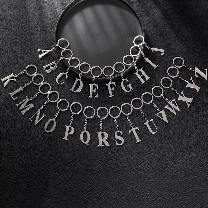 Punk DIY A-Z Letters Keychain Women Metal Initial Pendant Key Chain Ring for Men Trend 26 Alphabet Keyring Bag Accessories