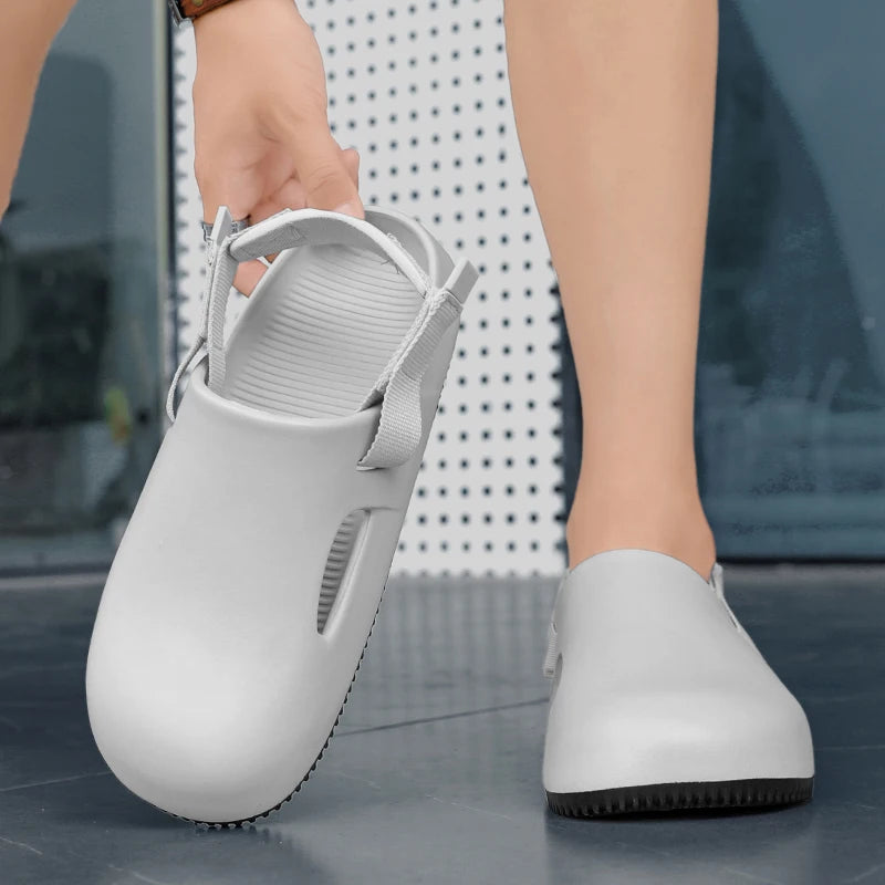 Summer Men Slippers Platform Outdoor Beach Sandals Clogs Quick Dry Non-Slip Indoor Slides Bathroom Shoe Couple Casual Loafers 45