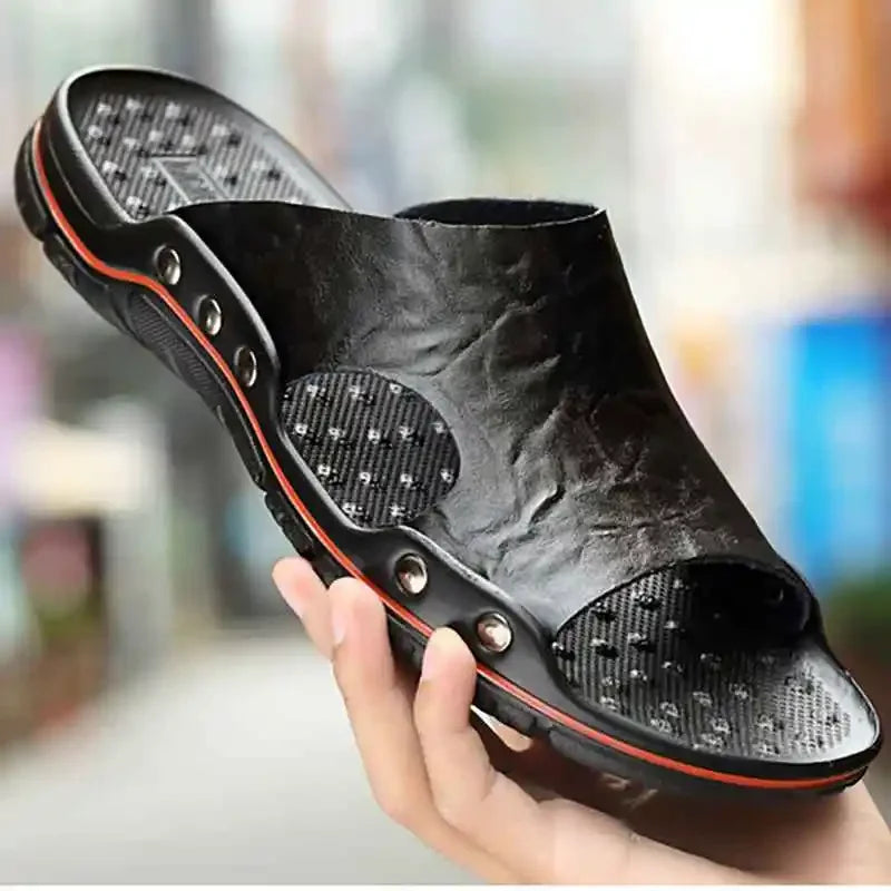 New Summer Slippers Men Sandals Soft Outdoor Slides High Quality Genuine Leather Comfortable Beach Sandals Outdoor Men Shoes