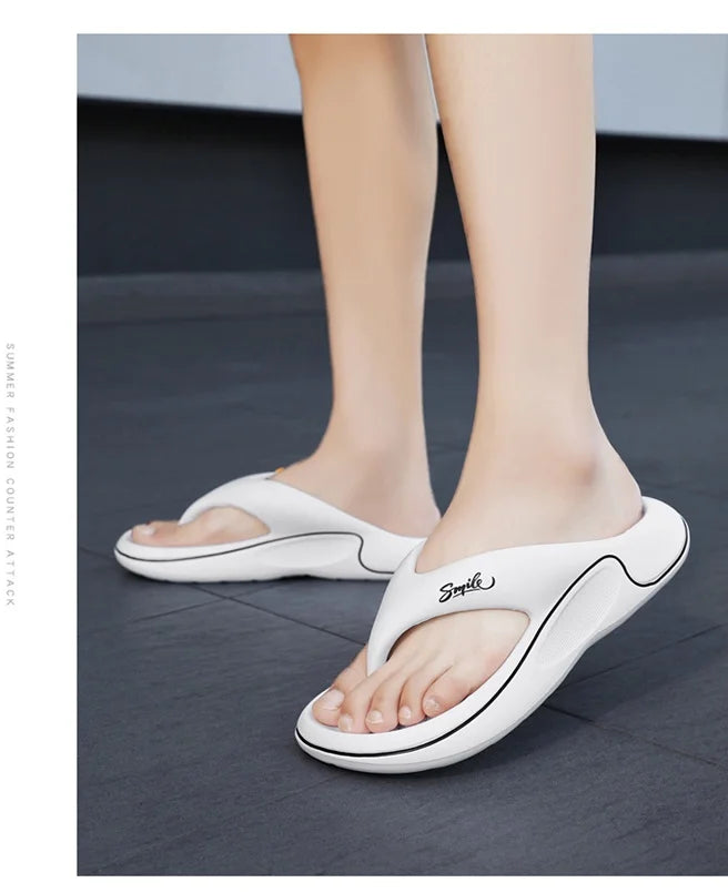 Men's flat slippers summer thick soft sole eva slippers outdoor beach sandals women's 45 non-slip comfortable bathroom slippers